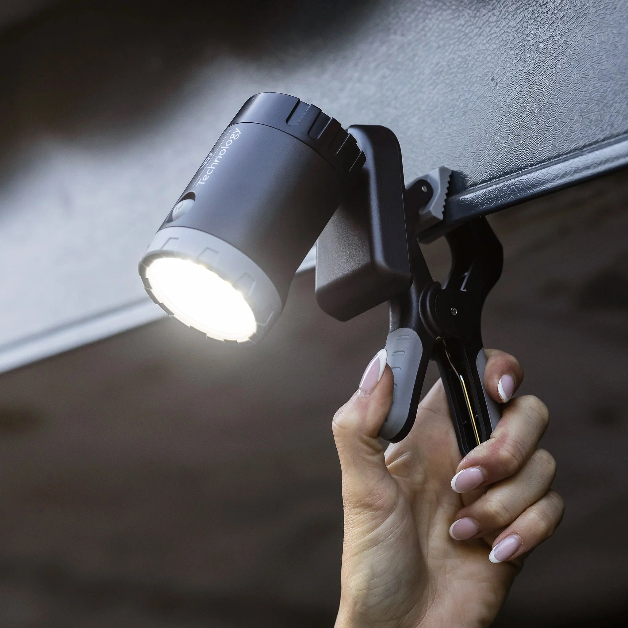 Woof Wear Multi Mount Led Work Light