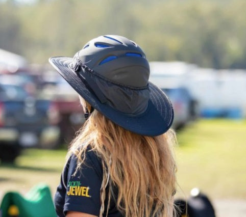 Helmet Brim Equest Petite